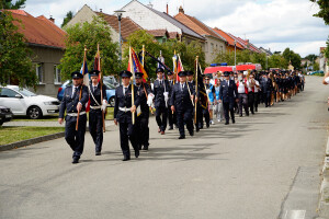 slavnostni-pruvod